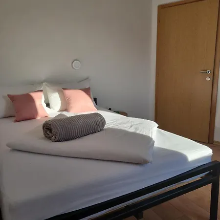 Guest house Sobe