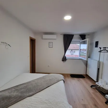 Sobe Guest house *
